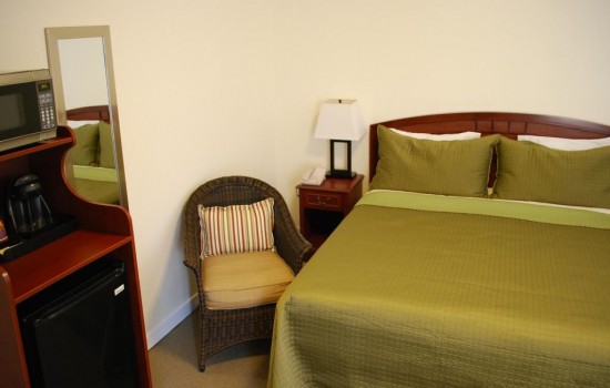 Welcome To Bella Capri Inn & Suites - Standard King