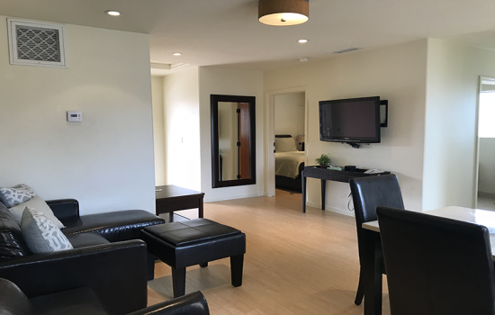 Welcome To Bella Capri Inn & Suites - Tower Suite
